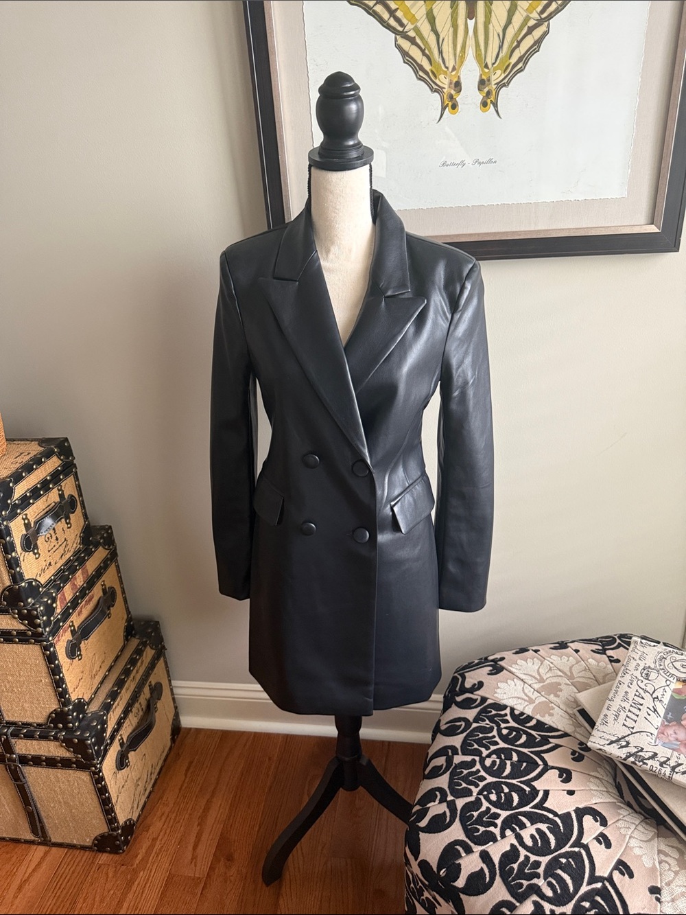 Dolce Cabo Black Double-Breasted Faux Leather Longline Blazer